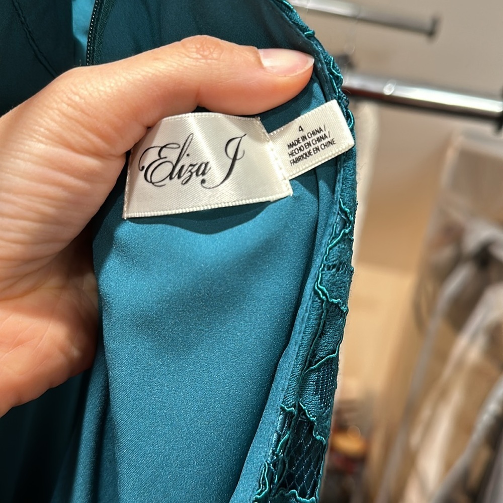 Eliza J Teal Green Blue Lace Formal Dress - Picture 5 of 11